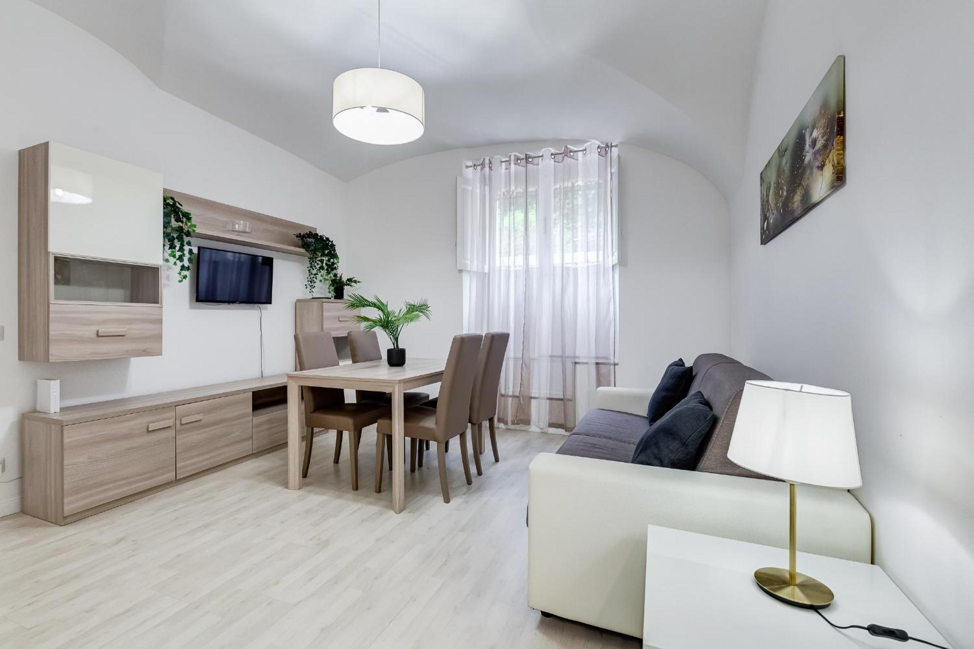 Vivilo Collection - Brescia Central Apt - 2Bd 2 Baths Apartman Róma Kültér fotó